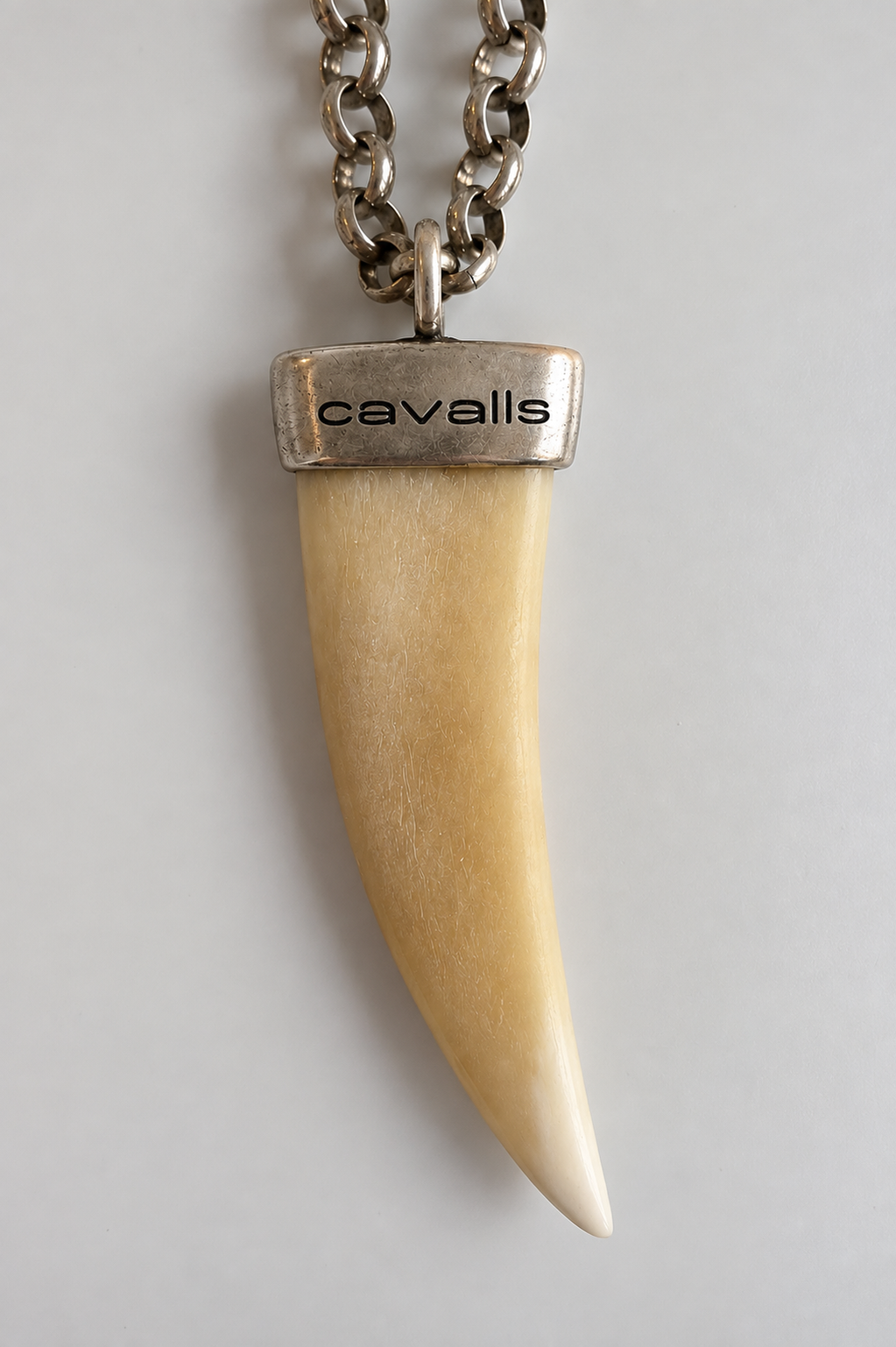 LEO NECKLACE